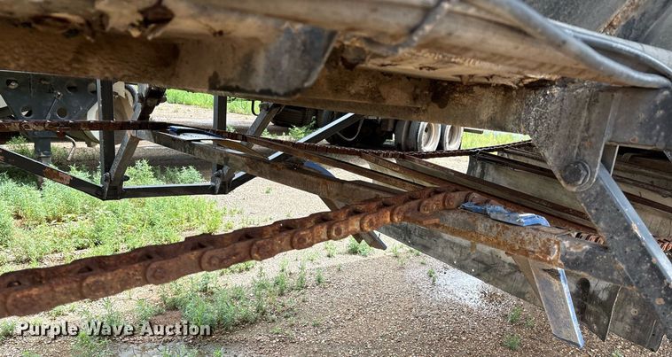 image for item DX7983 2011 Trinity Eagle Bridge live bottom trailer