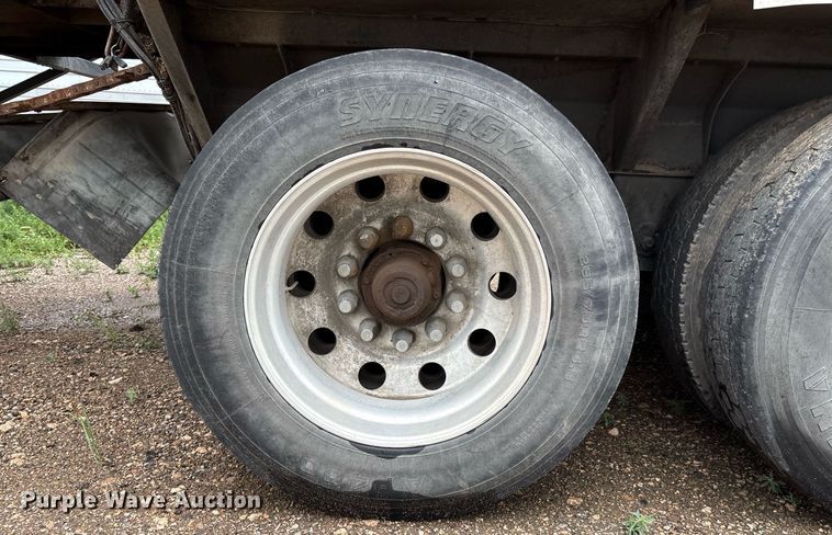 image for item DX7983 2011 Trinity Eagle Bridge live bottom trailer