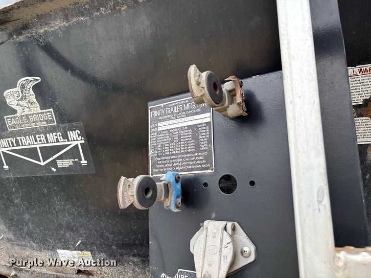 image for item DX7989 2010 Trinity Eagle Bridge live bottom trailer