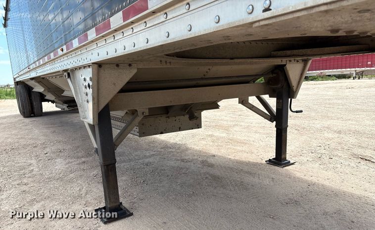 image for item DX8054 2020 Wilson DWH-650CB grain trailer
