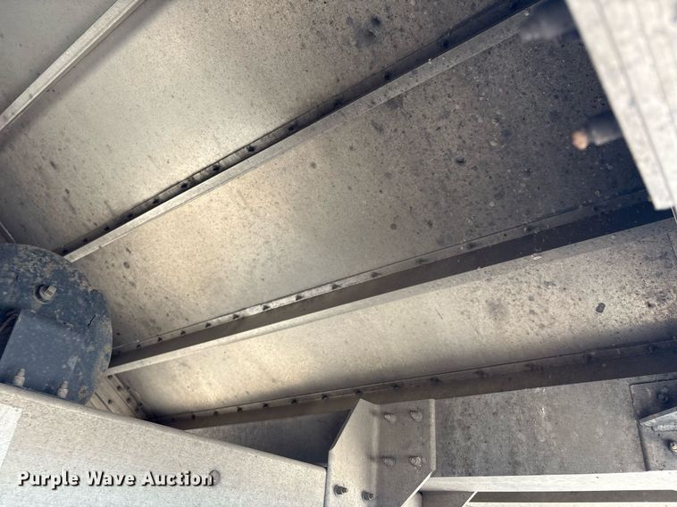 image for item DX8054 2020 Wilson DWH-650CB grain trailer