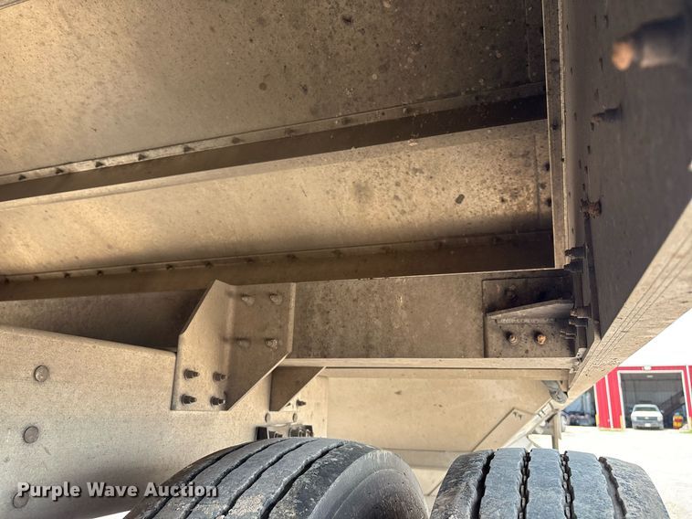 image for item DX8054 2020 Wilson DWH-650CB grain trailer