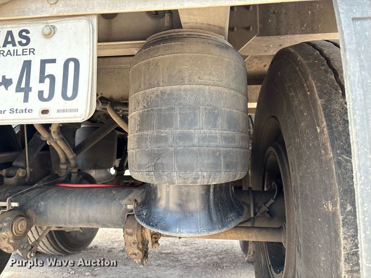 image for item DX8054 2020 Wilson DWH-650CB grain trailer