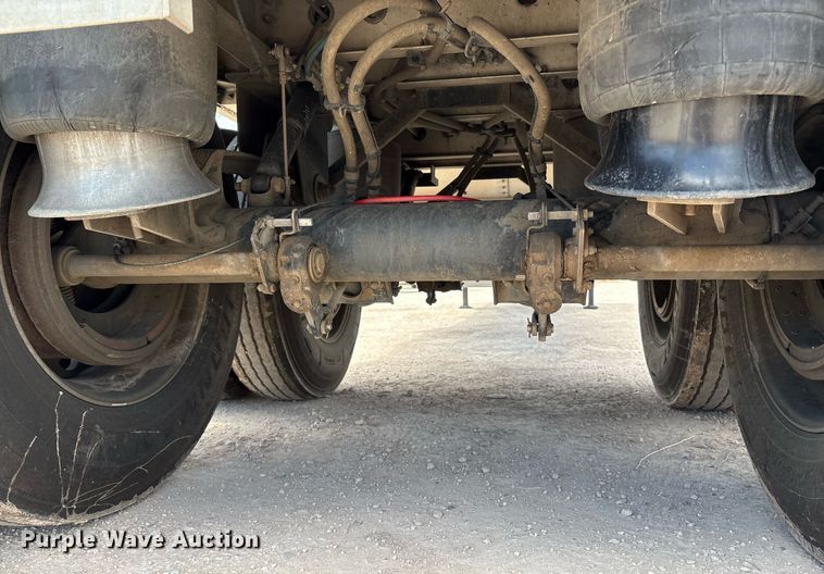 image for item DX8054 2020 Wilson DWH-650CB grain trailer