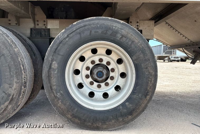 image for item DX8054 2020 Wilson DWH-650CB grain trailer