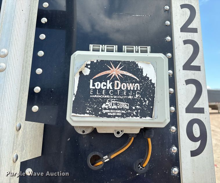 image for item DX8055 2020 Wilson DWH-650CB grain trailer