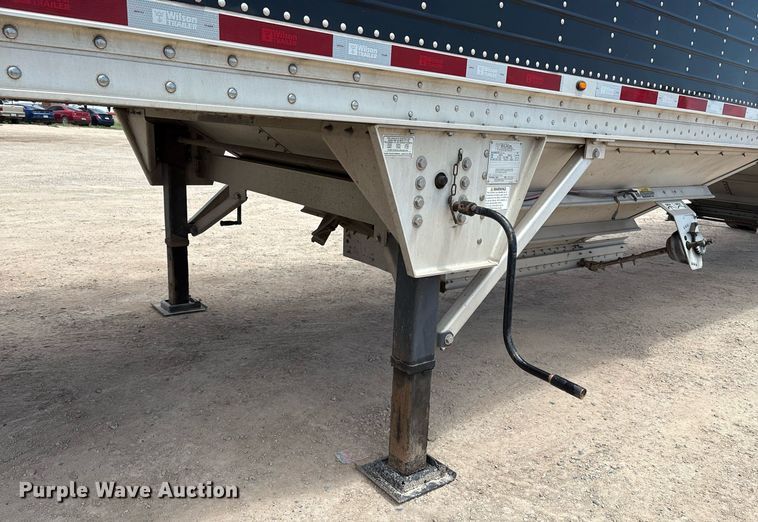 image for item DX8055 2020 Wilson DWH-650CB grain trailer