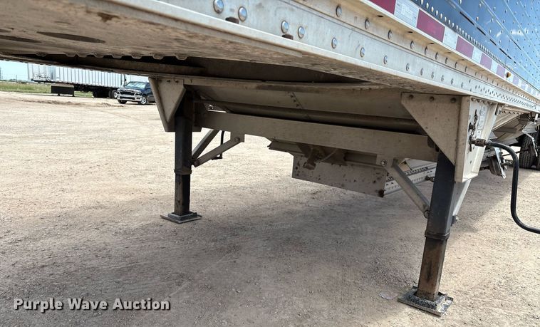 image for item DX8055 2020 Wilson DWH-650CB grain trailer