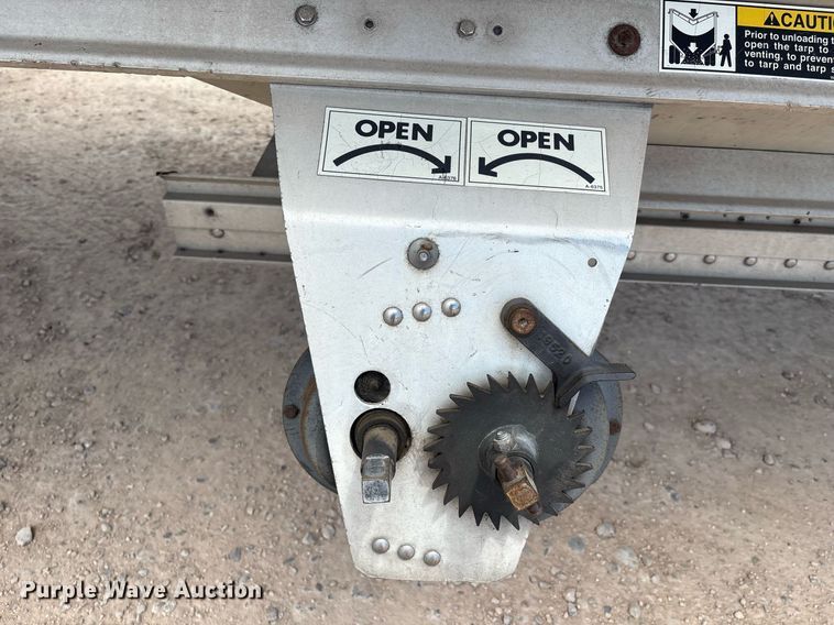 image for item DX8055 2020 Wilson DWH-650CB grain trailer