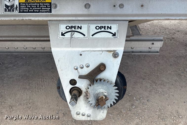 image for item DX8055 2020 Wilson DWH-650CB grain trailer