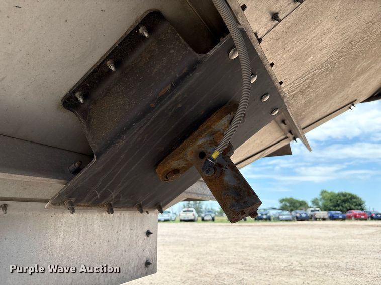 image for item DX8055 2020 Wilson DWH-650CB grain trailer