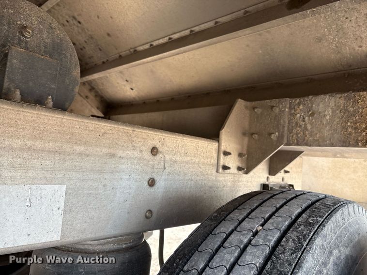 image for item DX8055 2020 Wilson DWH-650CB grain trailer