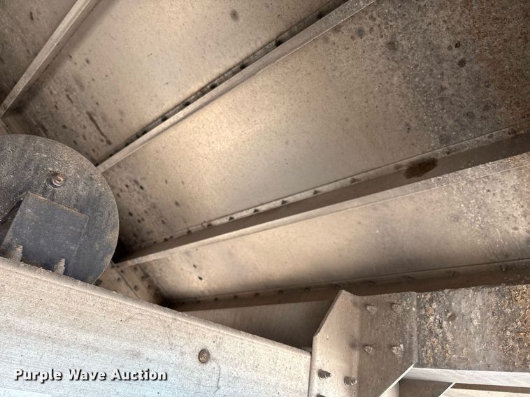 image for item DX8055 2020 Wilson DWH-650CB grain trailer