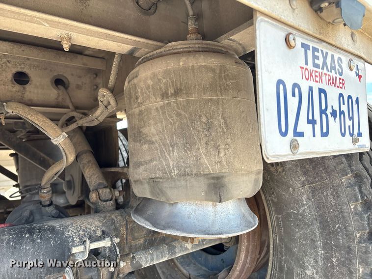 image for item DX8055 2020 Wilson DWH-650CB grain trailer