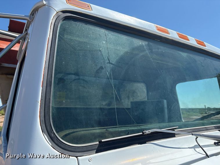 image for item DX8058 1988 International S1900 Feed Mixer Truck