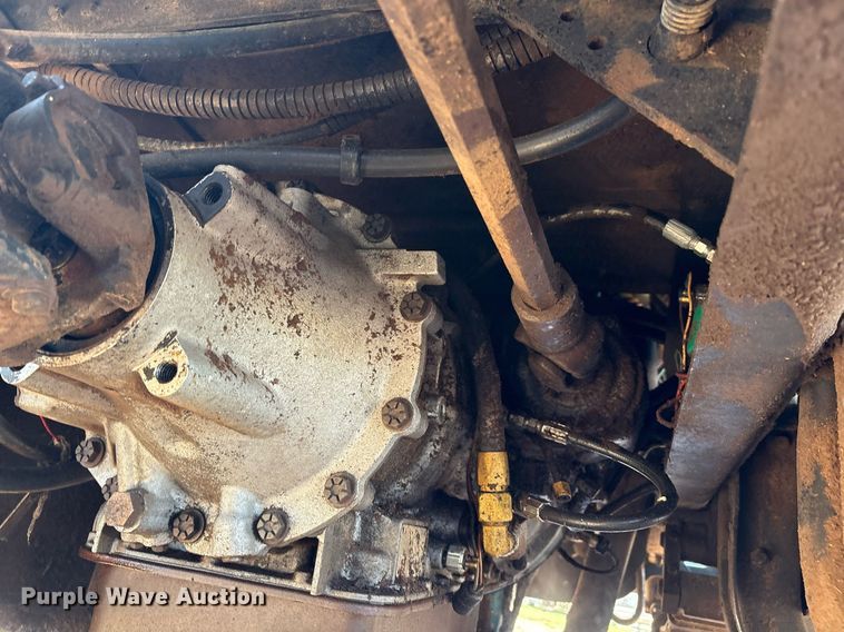 image for item DX8058 1988 International S1900 Feed Mixer Truck