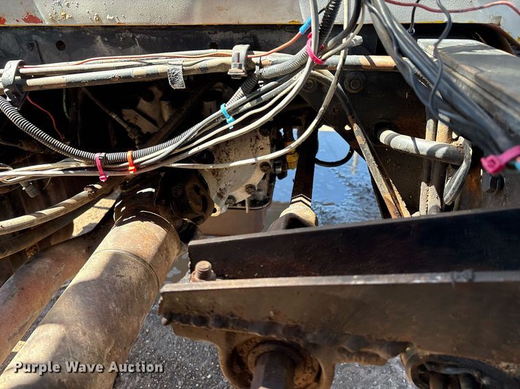 image for item DX8058 1988 International S1900 Feed Mixer Truck