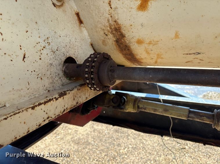 image for item DX8058 1988 International S1900 Feed Mixer Truck