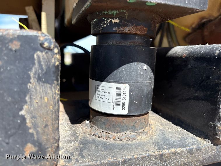 image for item DX8058 1988 International S1900 Feed Mixer Truck