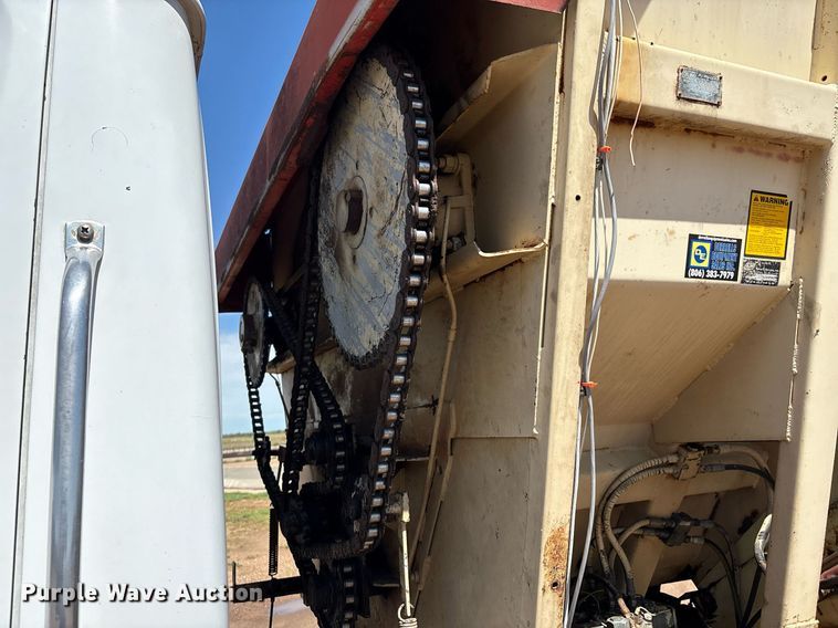 image for item DX8058 1988 International S1900 Feed Mixer Truck