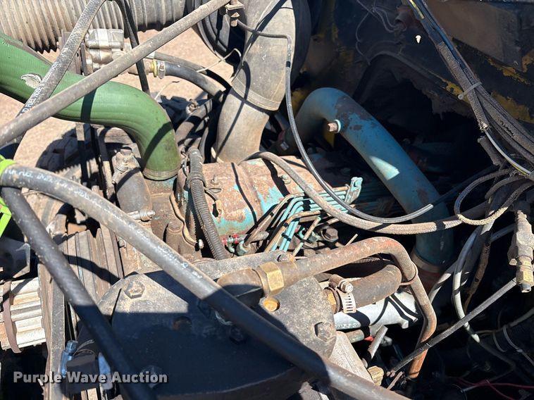 image for item DX8058 1988 International S1900 Feed Mixer Truck