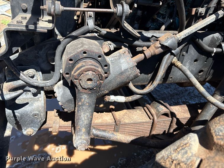 image for item DX8058 1988 International S1900 Feed Mixer Truck