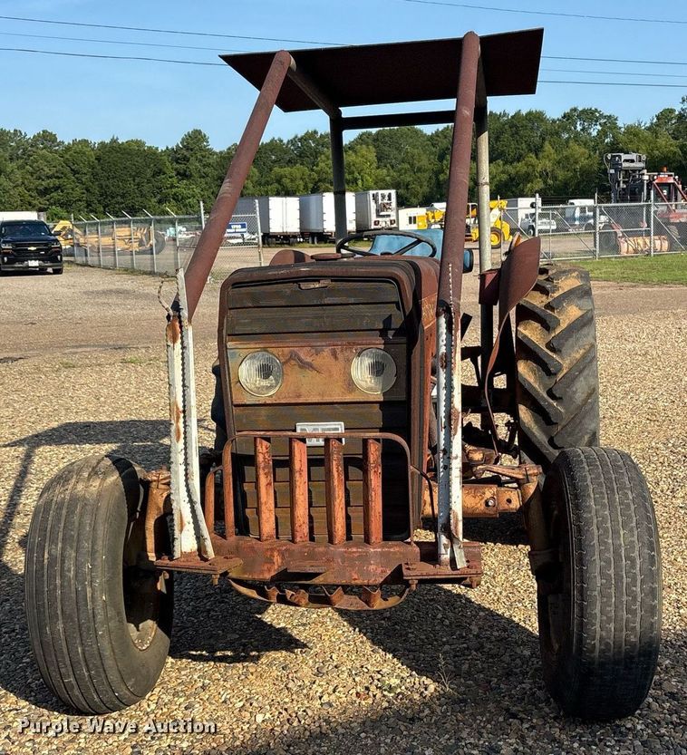 image for item DY0875 1984 Massey Ferguson 240 tractor
