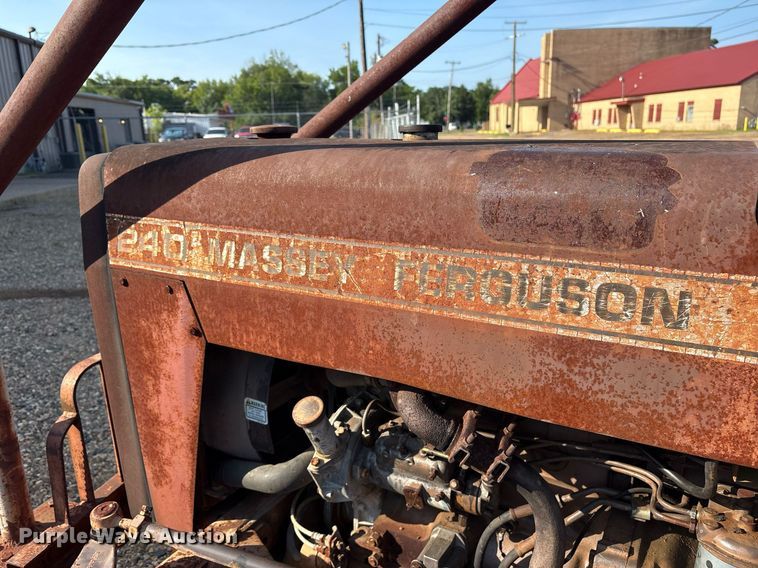 image for item DY0875 1984 Massey Ferguson 240 tractor