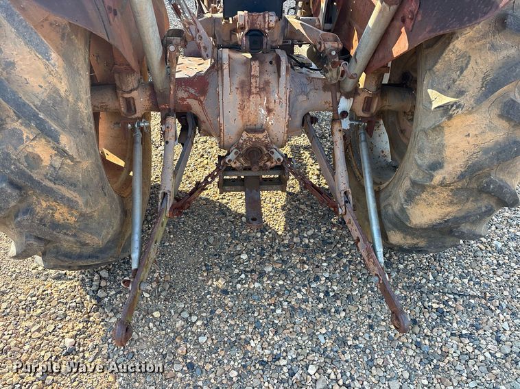 image for item DY0875 1984 Massey Ferguson 240 tractor
