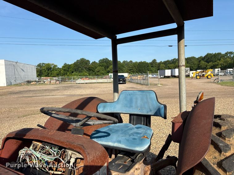 image for item DY0875 1984 Massey Ferguson 240 tractor