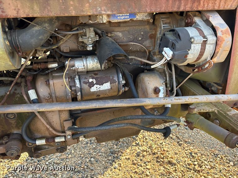 image for item DY0875 1984 Massey Ferguson 240 tractor