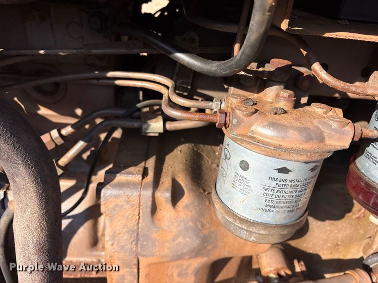 image for item DY0875 1984 Massey Ferguson 240 tractor