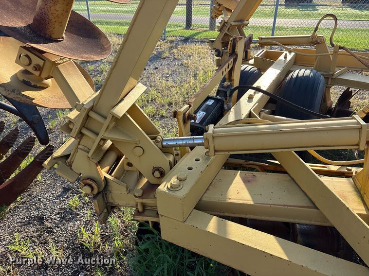 image for item DY0877 Double off-set disk