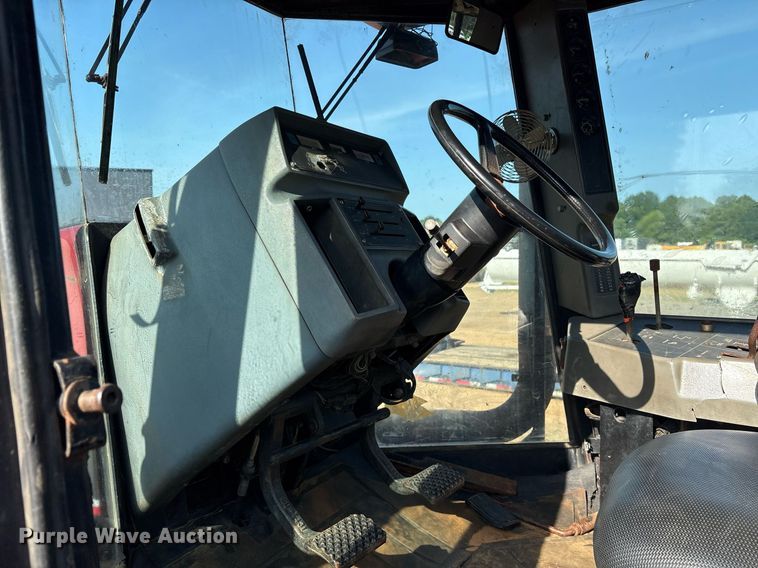 image for item DY0879 1991 Case IH 9280 4WD tractor