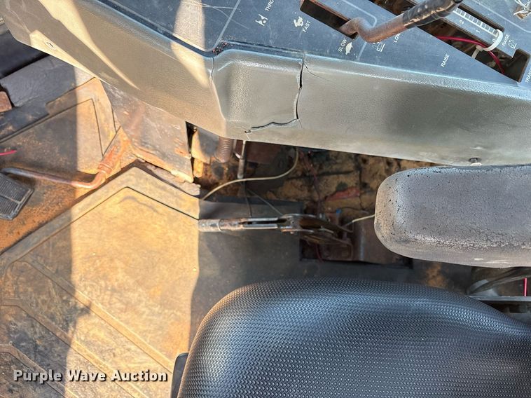 image for item DY0879 1991 Case IH 9280 4WD tractor