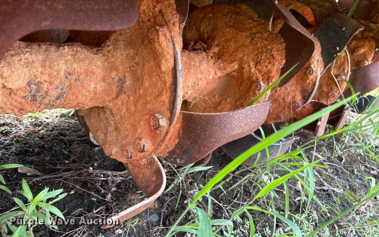 image for item DY0884 Kuhn EL80N 180 tiller