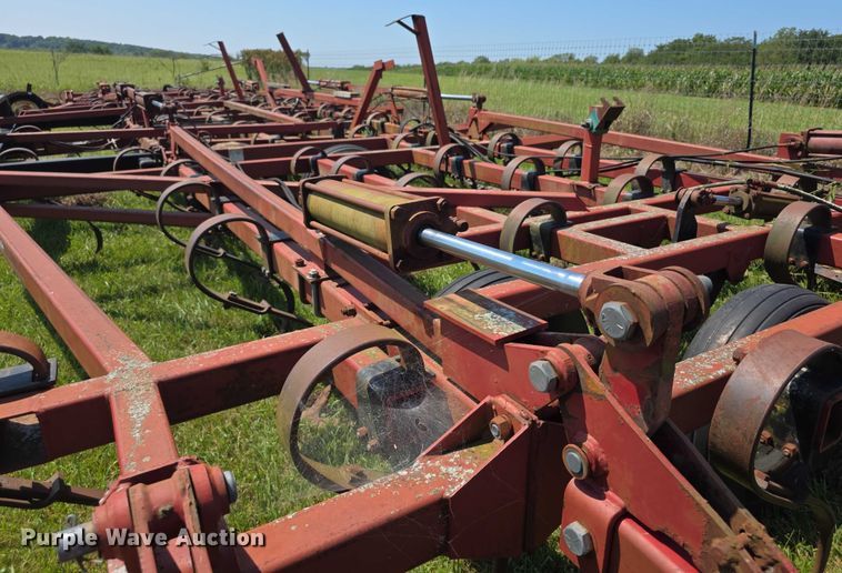 image for item DZ6097 Kent Series V Plus field cultivator