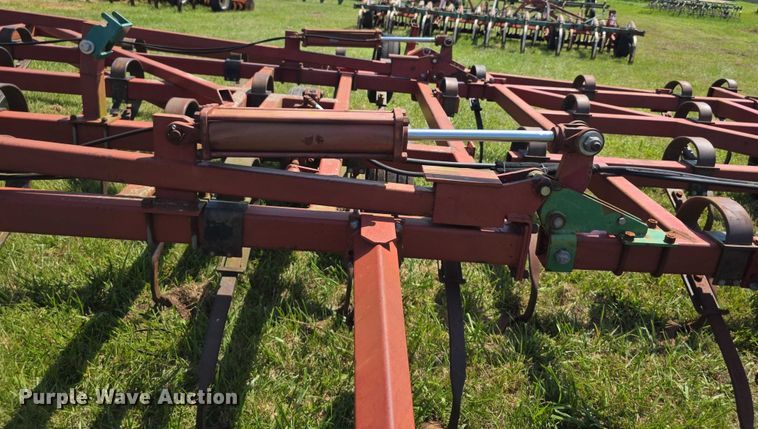 image for item DZ6097 Kent Series V Plus field cultivator