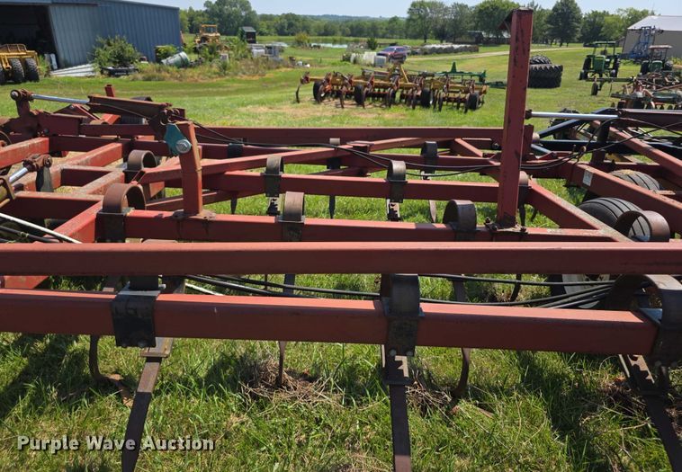 image for item DZ6097 Kent Series V Plus field cultivator