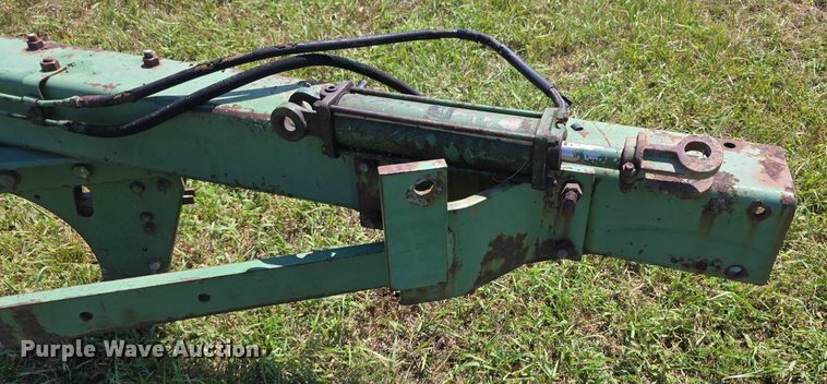 image for item DZ6099 John Deere 2450 plow