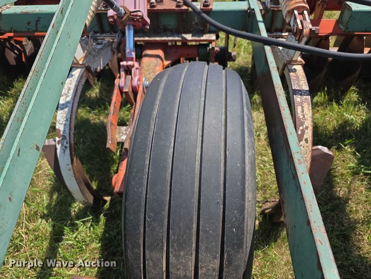 image for item DZ6100 Disk ripper