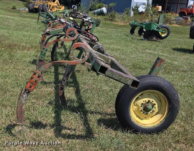 image for item DZ6101 P&H  2833 chisel