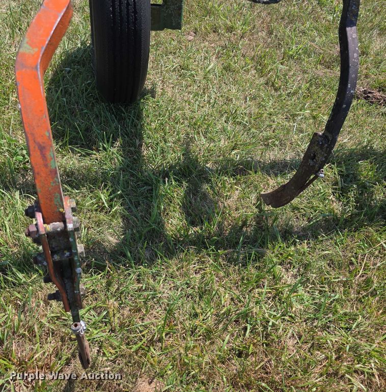 image for item DZ6101 P&H  2833 chisel