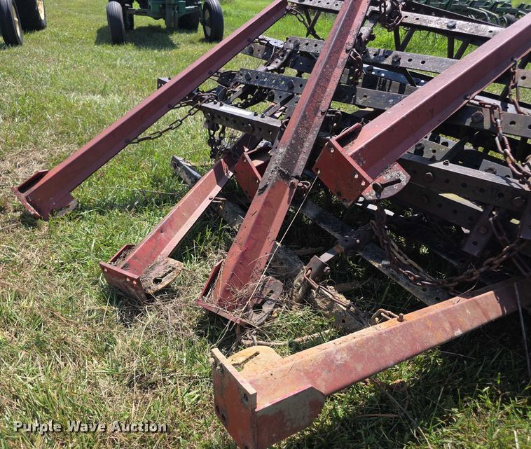 image for item DZ6102 (5) rear spike harrow sections