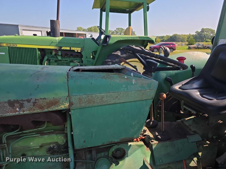 image for item DZ6105 1974 John Deere 2630A tractor