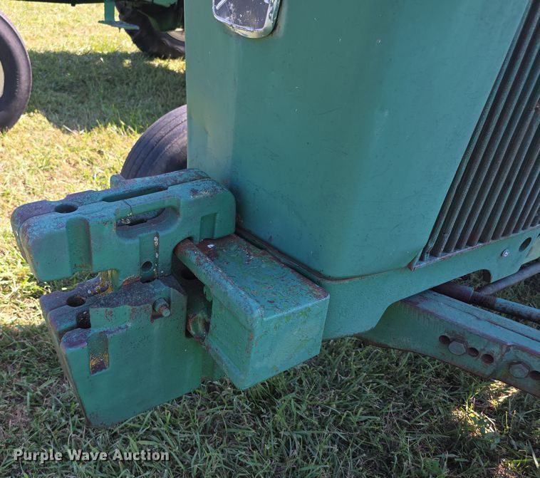 image for item DZ6105 1974 John Deere 2630A tractor