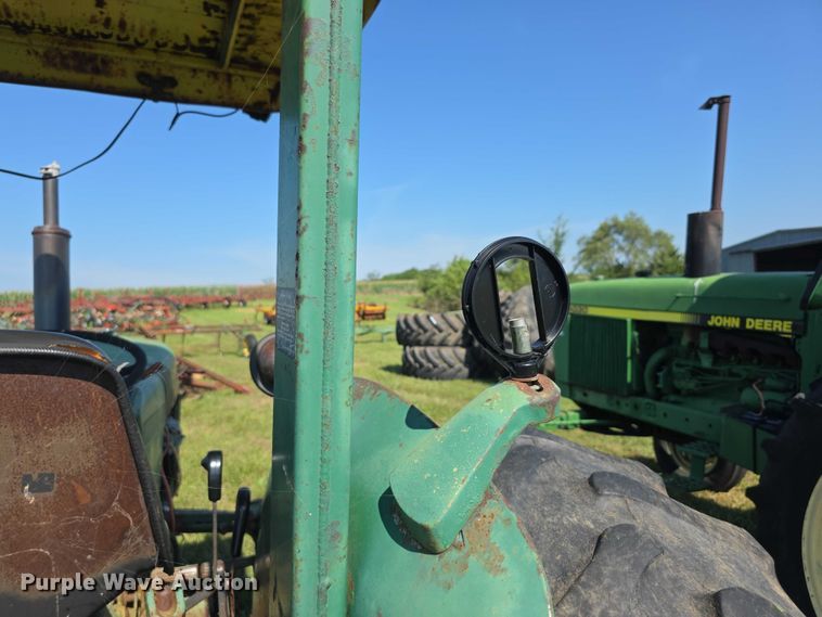 image for item DZ6105 1974 John Deere 2630A tractor