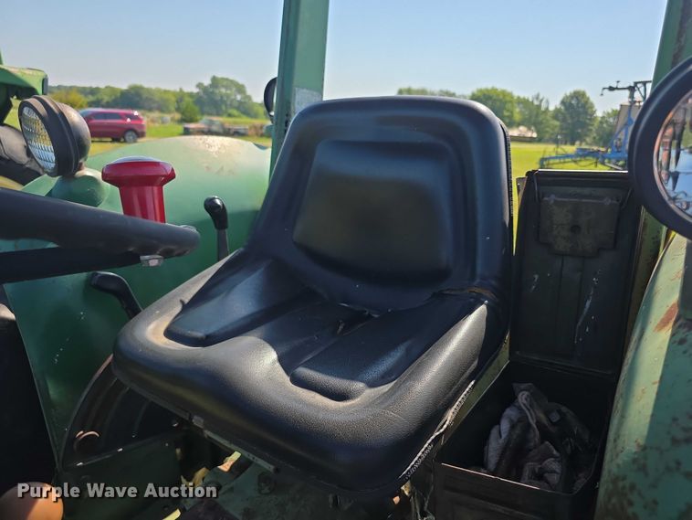 image for item DZ6105 1974 John Deere 2630A tractor