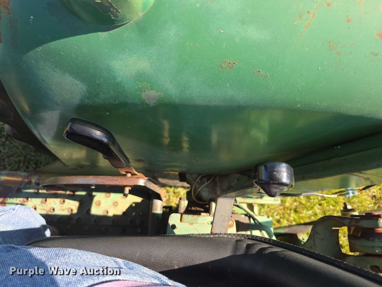 image for item DZ6105 1974 John Deere 2630A tractor