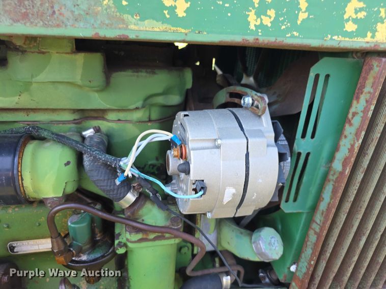 image for item DZ6105 1974 John Deere 2630A tractor